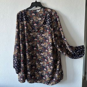 Avenue plus size tunic 26/28